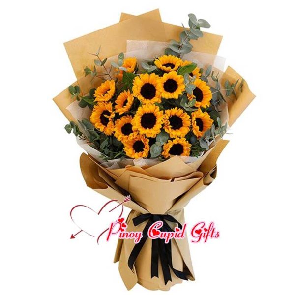 18pcs Sunflower in a Hand Bouquet