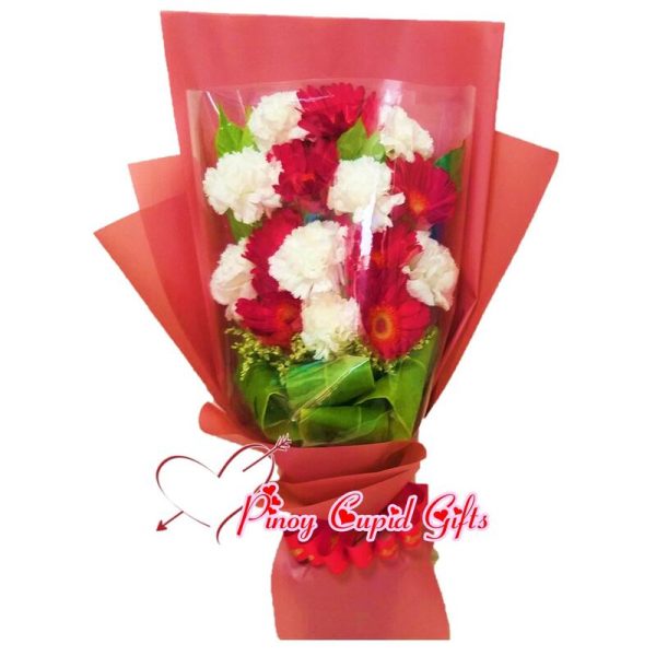 Mixed Red/White Carnations in a Bouquet