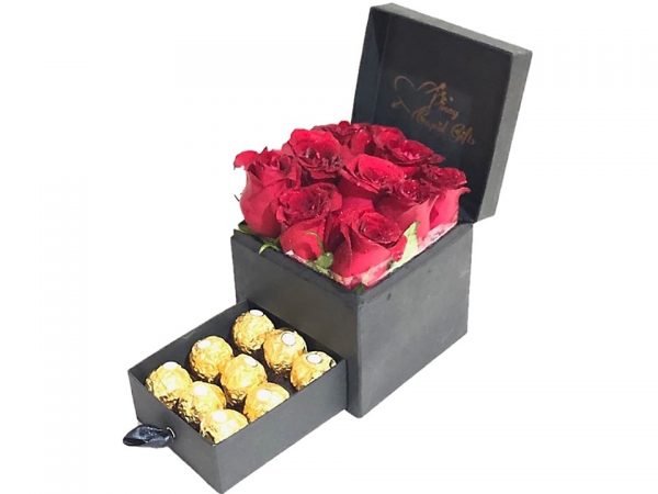 Red Roses with 9pcs Ferrero in drawer gift box