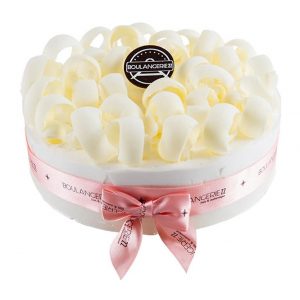 White Chocolate Curls Cake by Boulangerie22