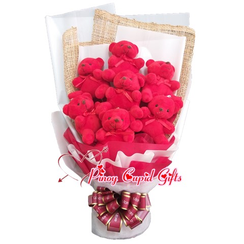 7 red mini bears in a bouquet