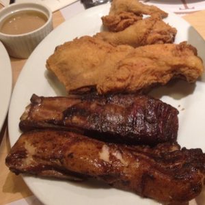 Half rack Classic pork ribs, Half Southern fried chicken by RACKS