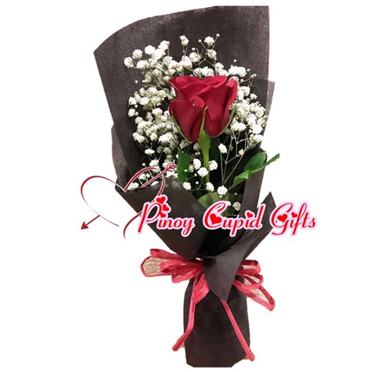 1 Red Ecuadorian Rose in a hand bouquet