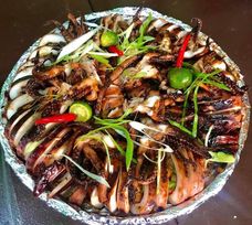 Pusit-relyno seafood Bilao