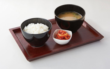 Rice Set: Kimchi, Miso Soup