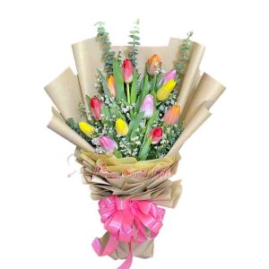 12 mixed tulips bouquet