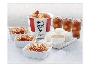 KFC 6-pc Bucket Meal with Rice Drinks and Spaghetti