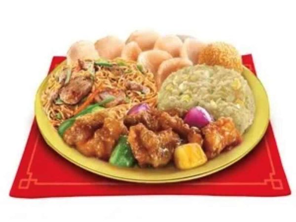 Sweet & Sour Pork Lauriat-Chowking