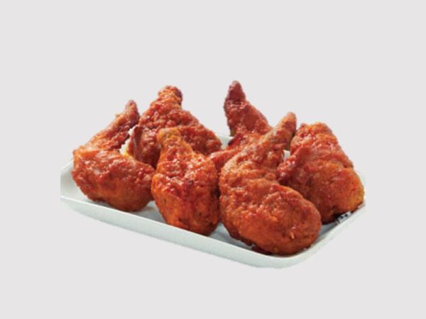 Baked Wings Spicy Buffalo wings by Domino's