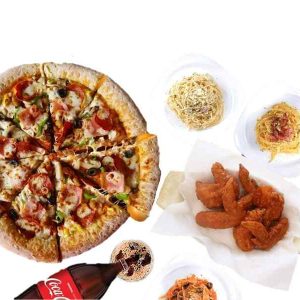 Family Pizza Pasta and Wings for 4 by Papa John's