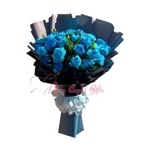 3 dozen blue roses bouquet