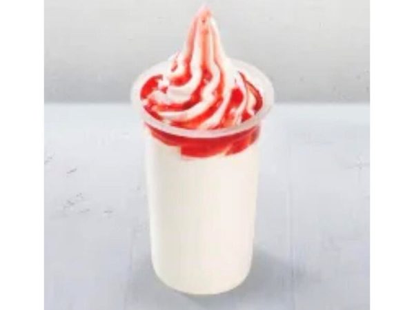 Strawberry Sundae-kfc