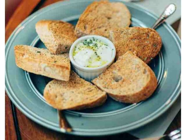 Grilled Kesong Puti with Batard Bread