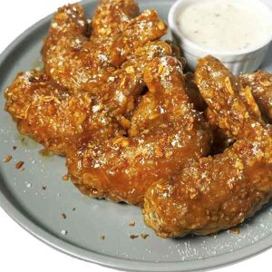 Wonderwings Maple Garlic Parmesan Glaze with Creole Sauce - 6pcs